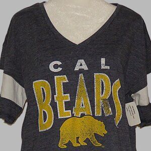NWT Fanatic Women's California Golden Bears V-Neck T-Shirt Size M (C206)